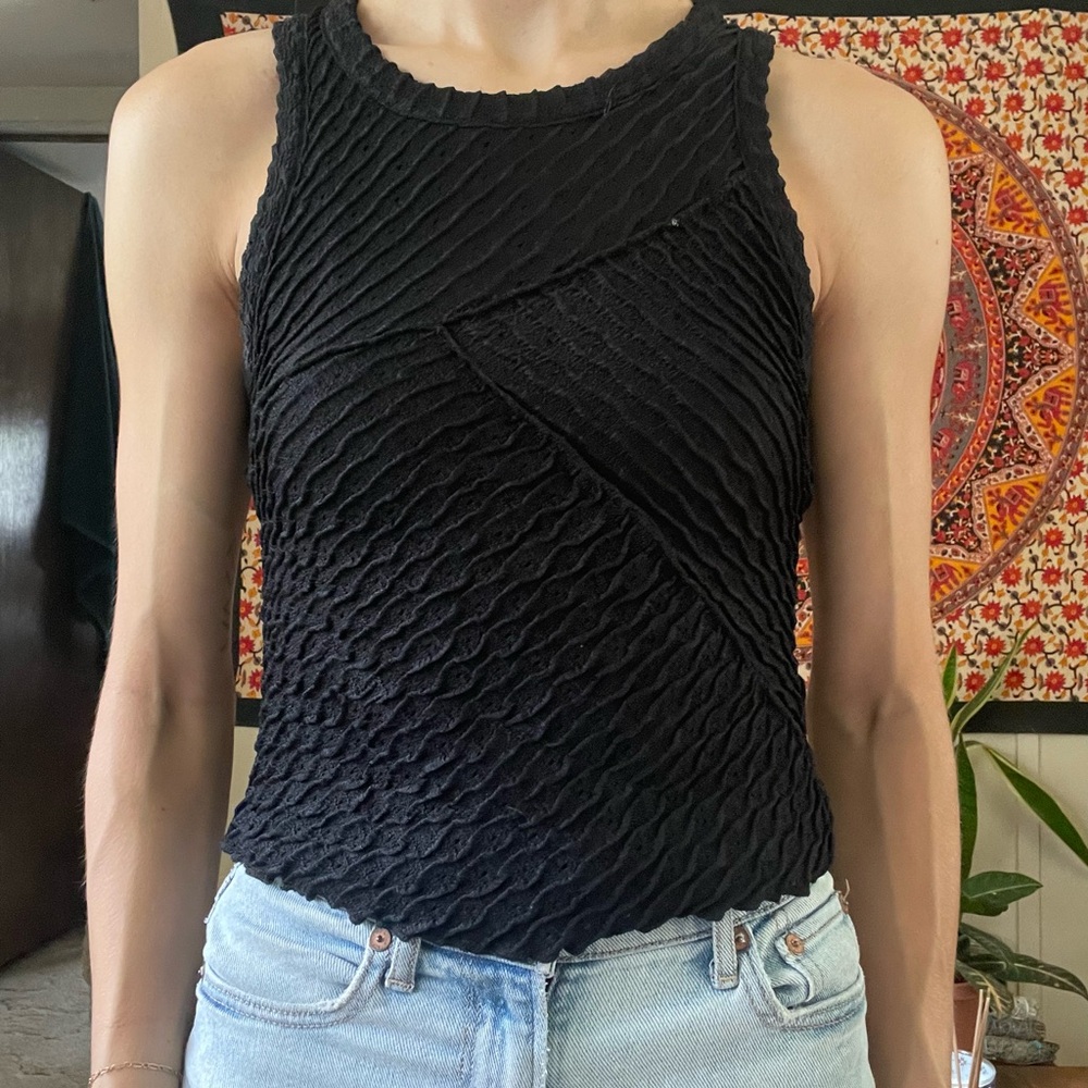 Women’s XS Black Textured Tank Top